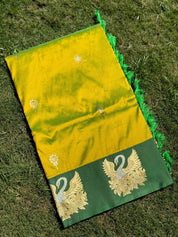Green Swann Motif Soft Silk Saree