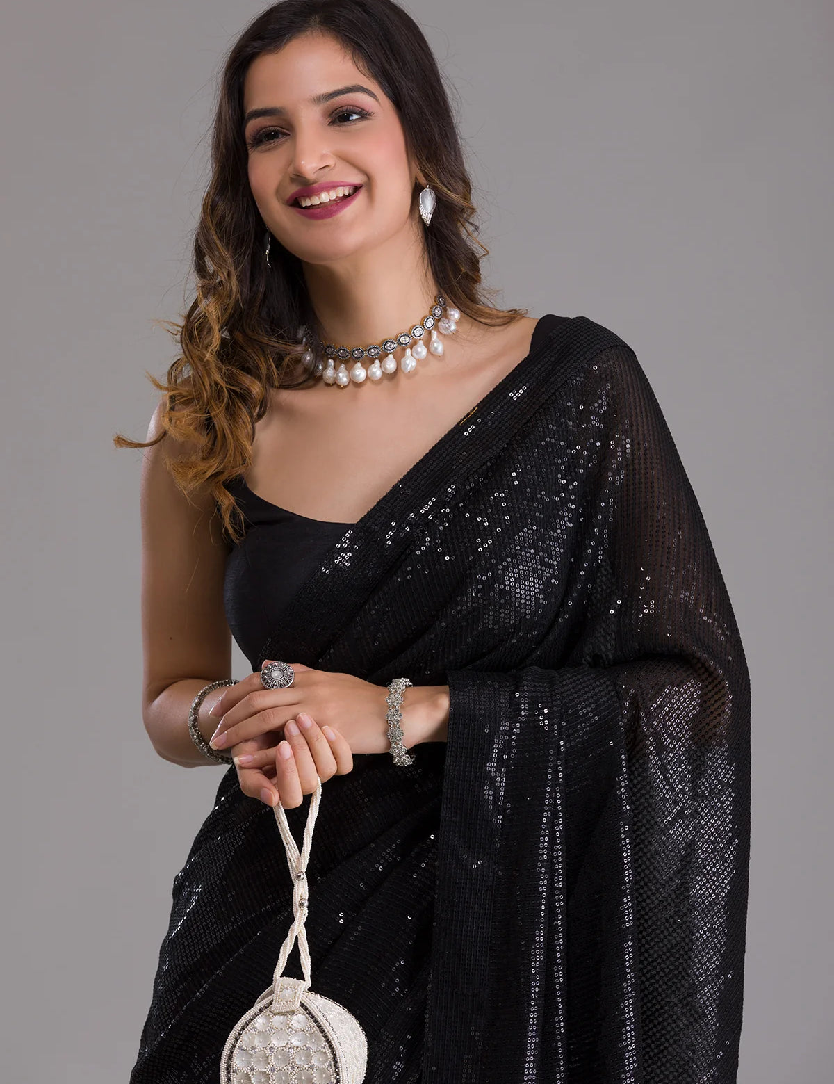 01_c9dd2a73-bdaa-4abe-8761-3a174abd9432.webp