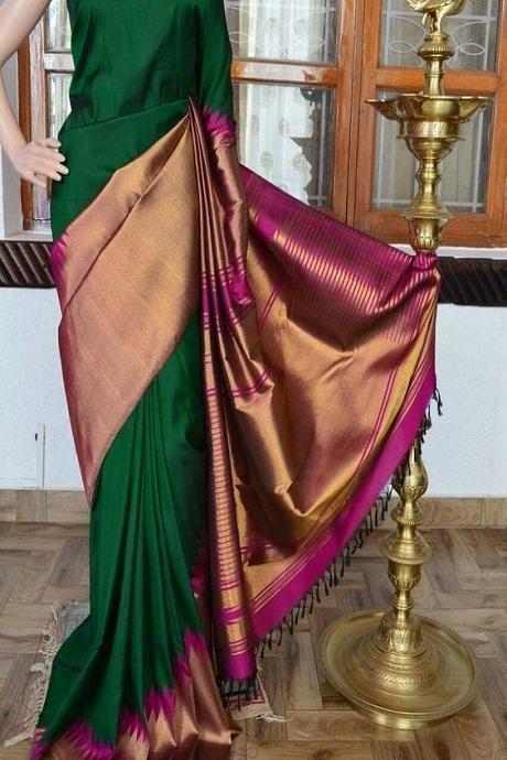 Latest Fashionable Banarasi Pure Soft Silk Navy C Green Colour Saree B76