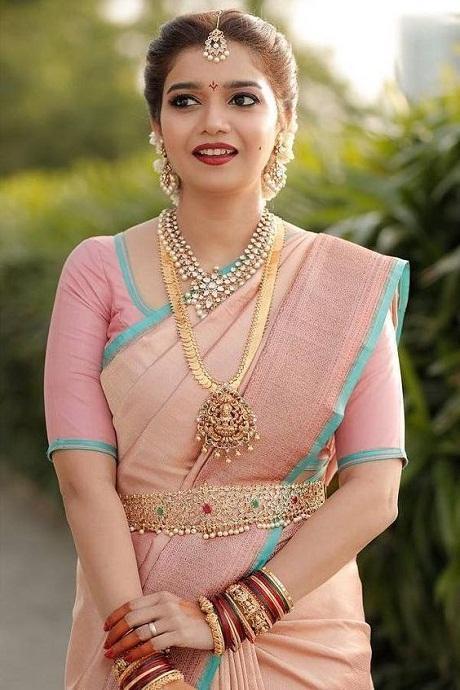 Engrossing Pattu Pure Soft Silk Navy Light Cream Colour Saree
