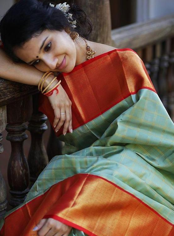 Blooming Pure Soft Silk C Green Banarasi  Online Saree Shopping