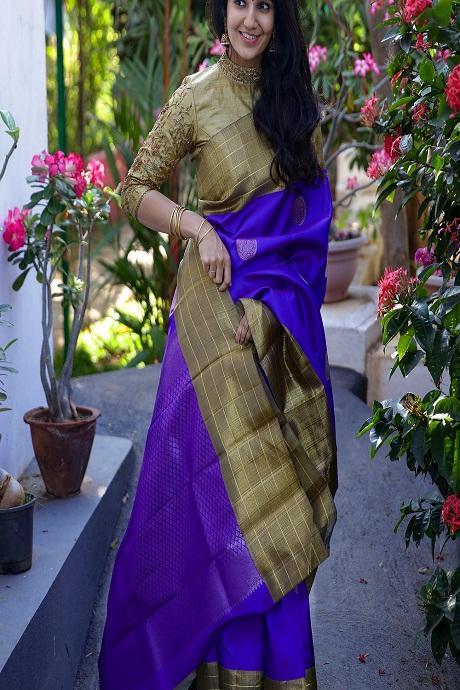 Imposing Banarasi Pure Soft Silk Purple Colour Saree B97
