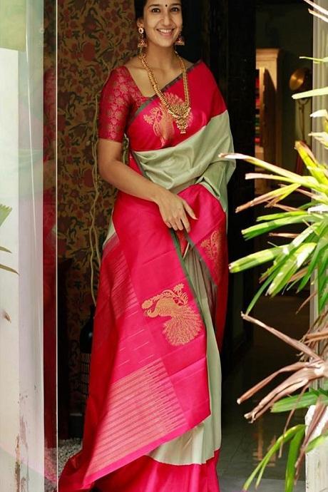 Fabulous Banarasi Pure Soft Silk Pink Saree